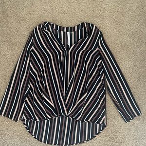 Women’s medium long sleeve pinstripe office attire